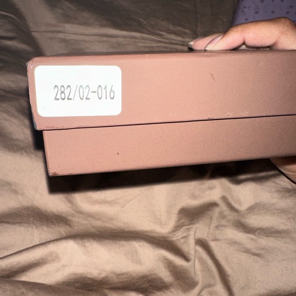 Gentlely used Gillio planner/agenda - Picture 10 of 10